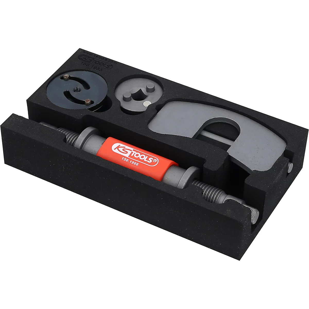 Werkzeug-Set in schwarzem Schaumstoff. Enthält mehrere Metallwerkzeuge und ein rotes Markierungsteil mit KS TOOLS Logo.